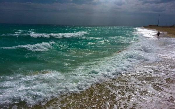 هواشناسی هشدار داد؛ افزایش موج تا 3.5 متر در دریای خزر